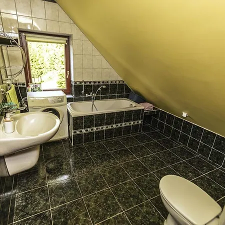 Jaworowy Stok Z Widokiem Na Gory I Ogrodem Jugów