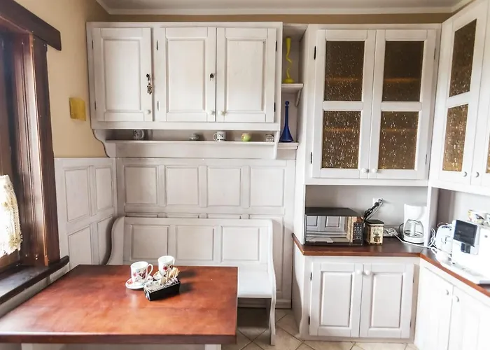 Jaworowy Stok Z Widokiem Na Gory I Ogrodem * Jugów